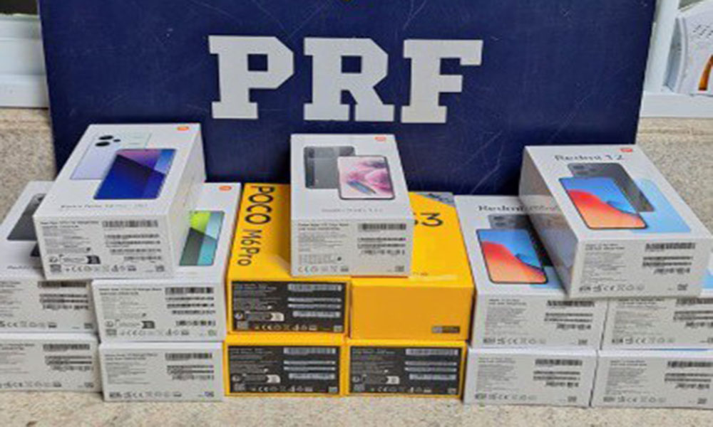 PRF apreende 15 smartphones importados irregularmente na BR-116 em Vitória da Conquista