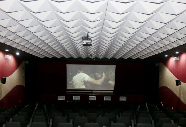 Governo da Bahia sanciona leis que democratizam acesso de pessoas com autismo a eventos culturais