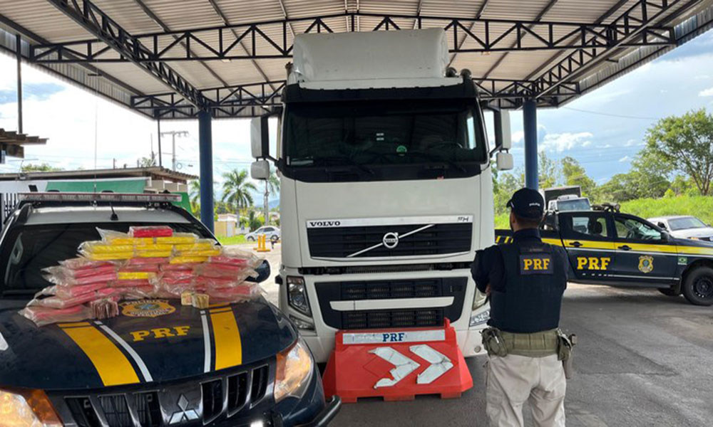 PRF apreende 37,8 kg de cocaína ao abordar um caminhão-trator, em Barreiras