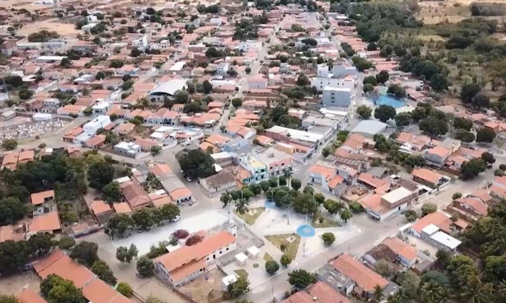 Mulher denuncia agressão e ameaça após ex-companheiro invadir residência em Sebastião Laranjeiras