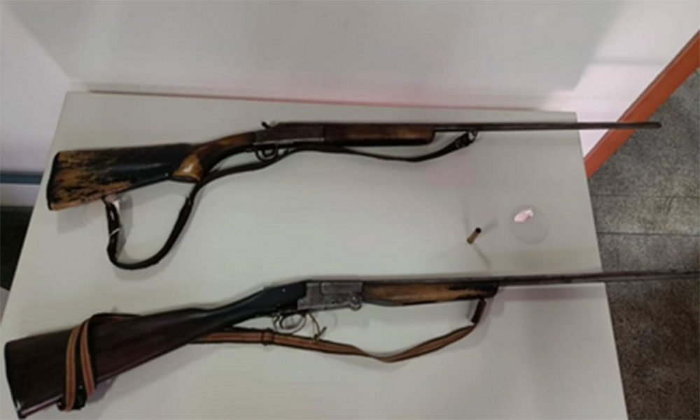 PM apreende armas de fogo após fuga de suspeitos em Caturama