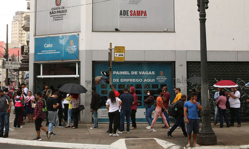 Em 2024, 14 unidades da federação registram a menor taxa de desocupação da série