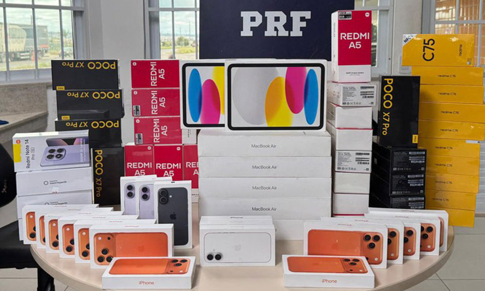 PRF apreende 64 produtos eletrônicos de origem irregular na BR-116, em Vitória da Conquista