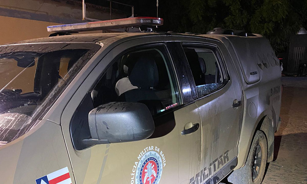 Mulher com mandado por tráfico de drogas é presa em Livramento de Nossa Senhora