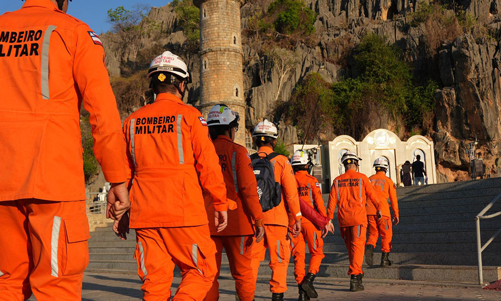 Bombeiros de Bom Jesus da Lapa iniciam Operação Romaria da Soledade