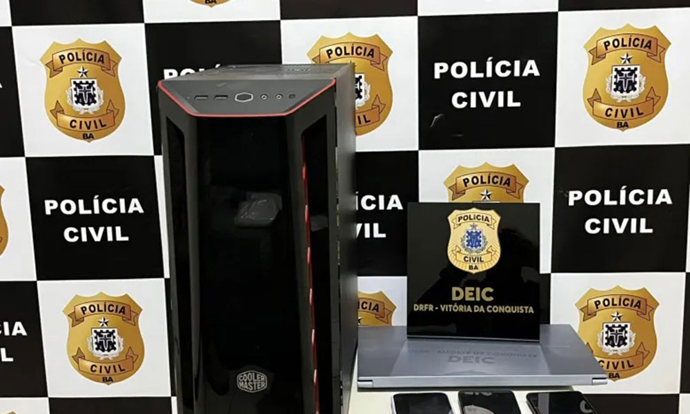 Casal é preso suspeito de desviar dinheiro de empresa em Vitória da Conquista
