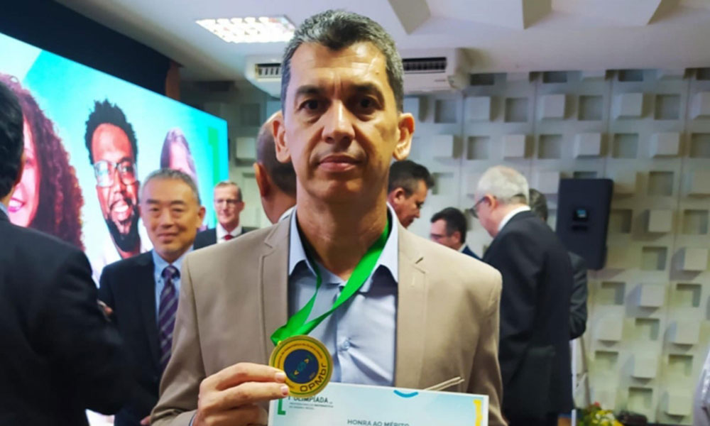 Professor de Matemática da rede estadual da Bahia se destaca entre os dez melhores do país