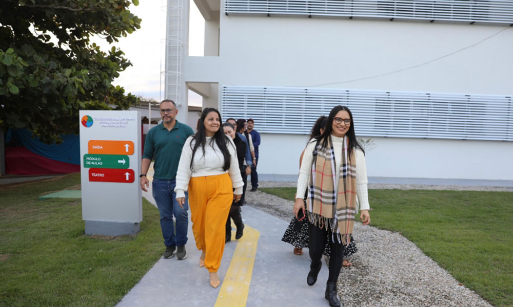 Unidades escolares do sudoeste baiano recebem visitas técnicas da Secretaria de Educação do Estado